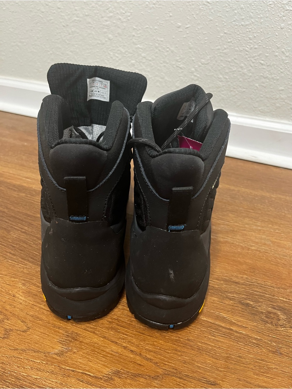 The North Face Men's Verto Alpine Mid Gore Tex Black Waterproof Boot Size 13 - Picture 6 of 6